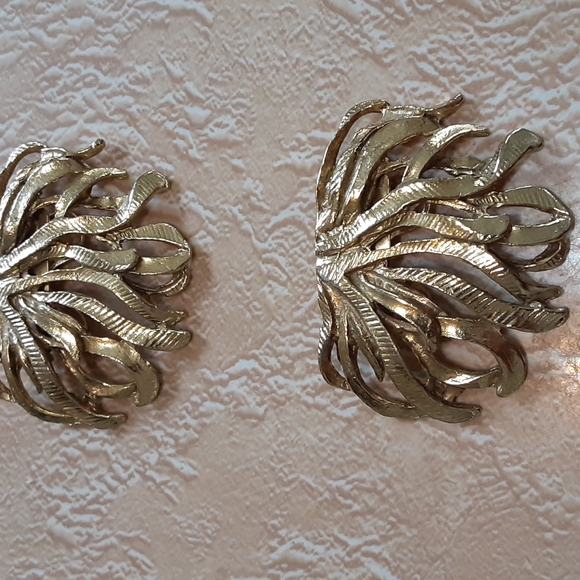Vintage Mod 60's Goldtone Musi Shoe Clips - Picture 4 of 6